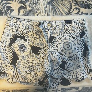 Crown and Ivy Shorts